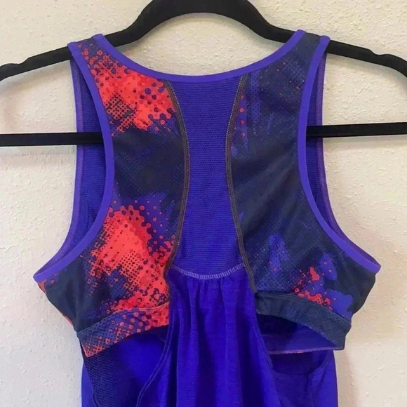 ATHLETA Women’s Tank w/ Built In Sports Bra - Picture 6 of 7